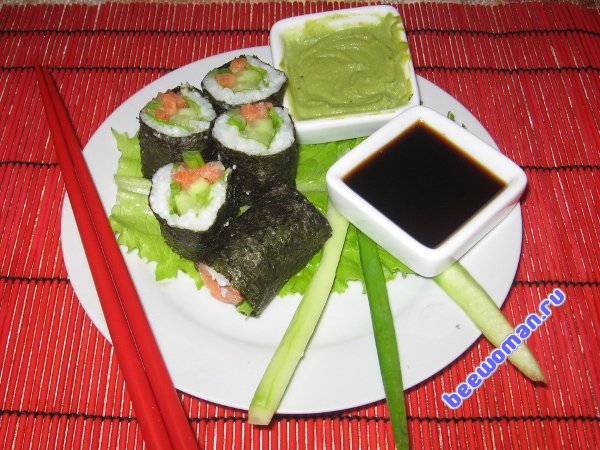 Cooking sushi (rolls) at home. Photo4 
