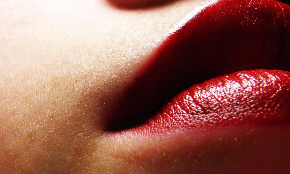 Заеды зайды на губах — причины, лечение, народные средства ...